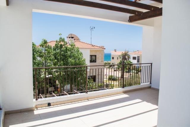 Villa Hera Agios Theodoros Exterior foto
